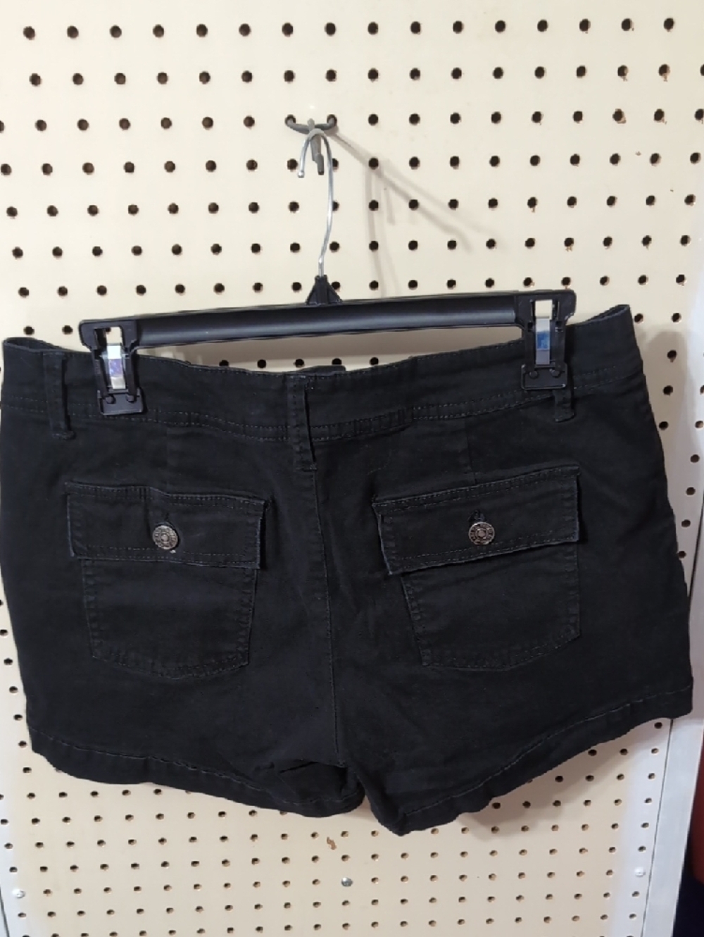 Mixed Shorts Bundle - Picture 2 of 9